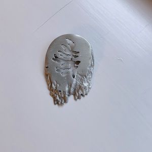 Beautiful Pewter Brooch. Never been worn.